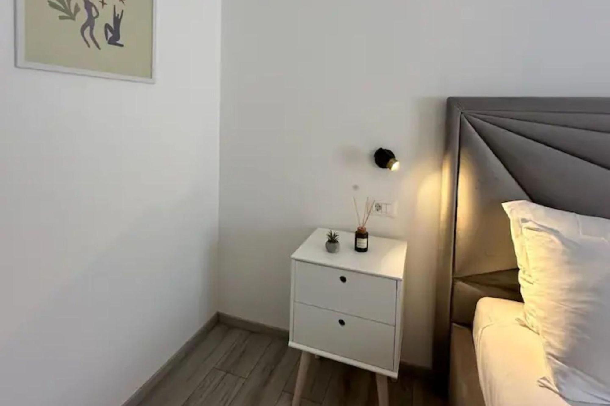 Apartment Ivan With Pool Zagvozd Exteriör bild